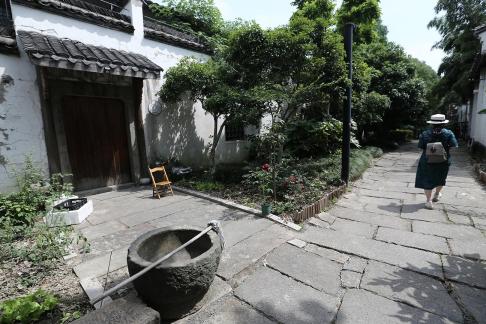 The ancient town charm 18