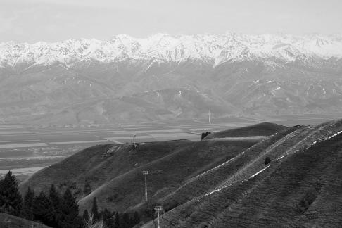 Mountain Trail Watching Snow 2