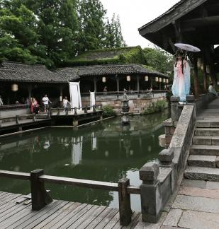 Time steps slowly 24