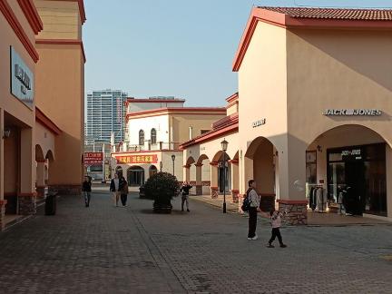 Buildings and the human world 7