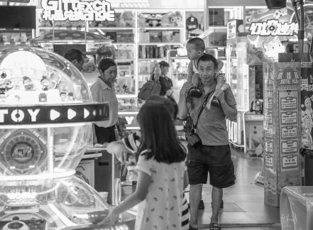 Strolling around the mall 53