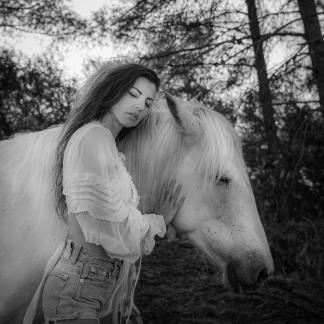 Vanessa and the horse 1