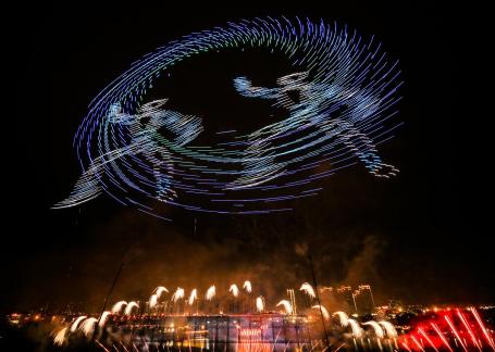 Fireworks bloom in full bloom 3 Fireworks bloom in full bloom 3