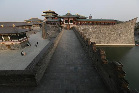 Visit the ancient city 5 Visit the ancient city 5