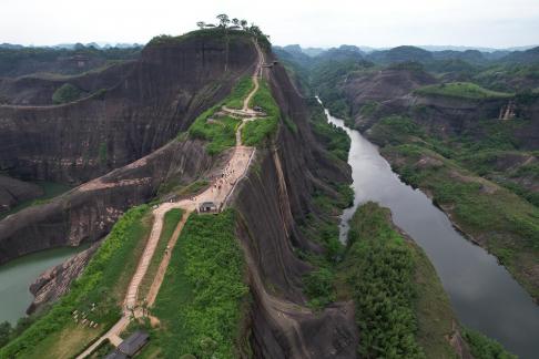 by the mountains and rivers 2 by the mountains and rivers 2