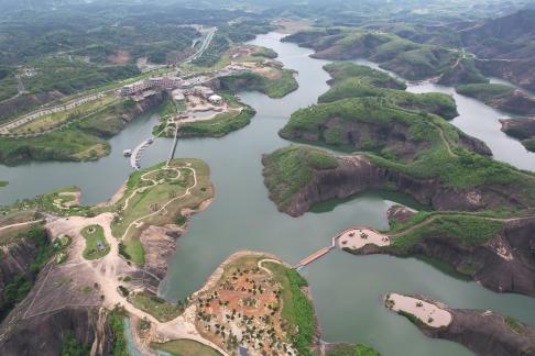 by the mountains and rivers 7 by the mountains and rivers 7