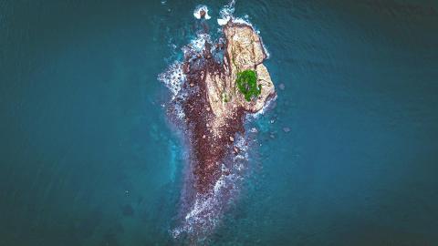 Comma Island Comma Island