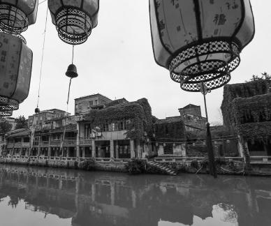 Green Wave Reflection 6 Green Wave Reflection 6