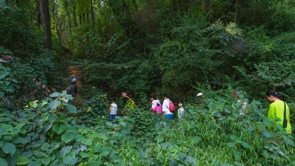 Mountain climbing Mountain climbing