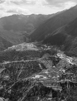 The winding mountain path 8