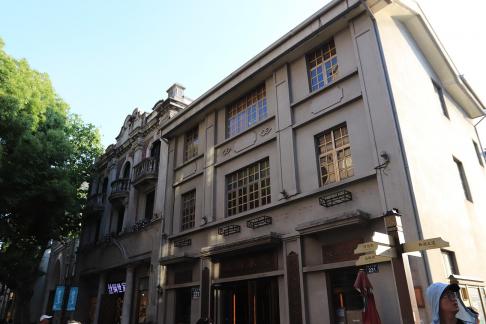 Buildings in Time 4
