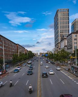 A corner of the city 15