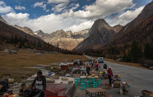 Roadside stalls up in the mountains