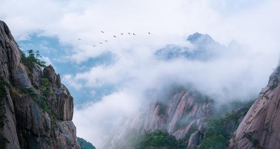 Fly over the Huangshan Fog Sea