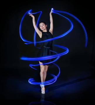 Lady surrounded by circles