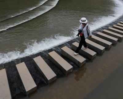 Waterfront Stone Road 2